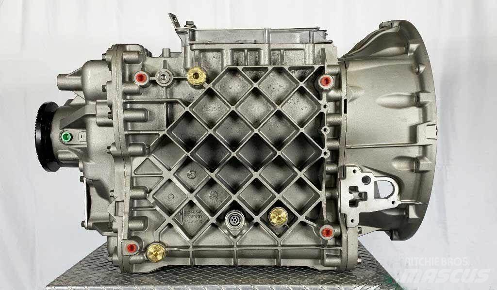 CAT TH35-E81 Transmisija