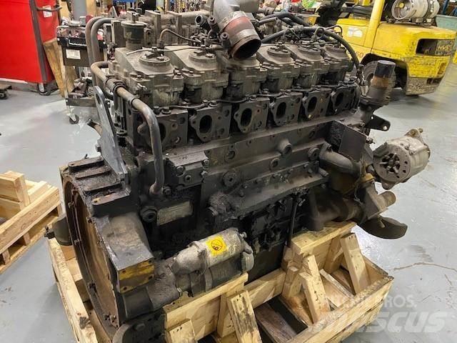 Komatsu SA6D125E-2 Motori