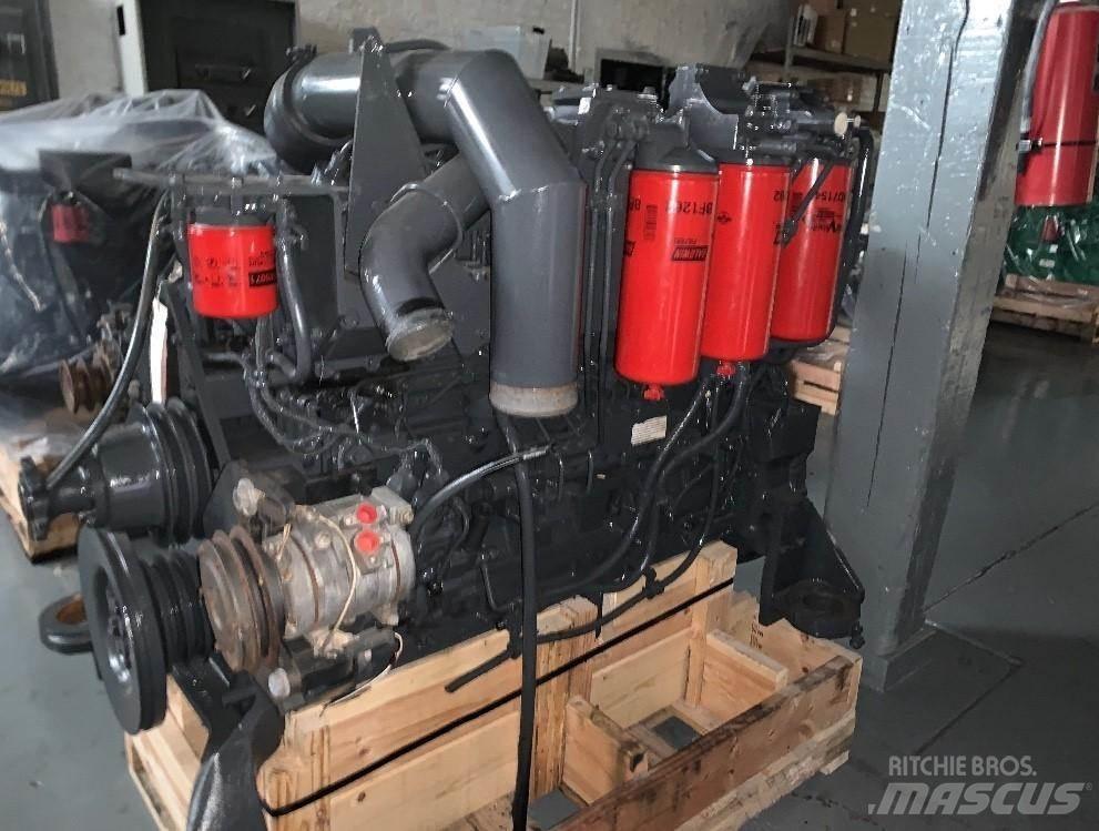 Komatsu SAA6D125E-3 Motori