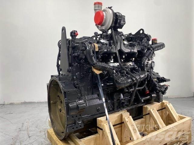 Komatsu SAA6D125E-5 Motori