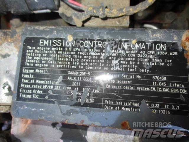 Komatsu SAA6D125E-5 Motori