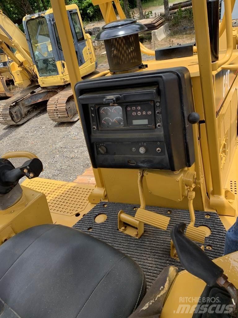 CAT D6R XL Građevinarstvo – ostalo