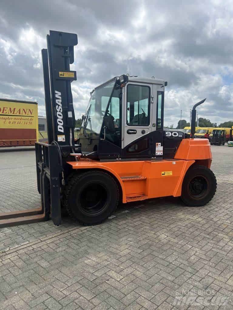 Doosan D90S-7 Dizelski viličari