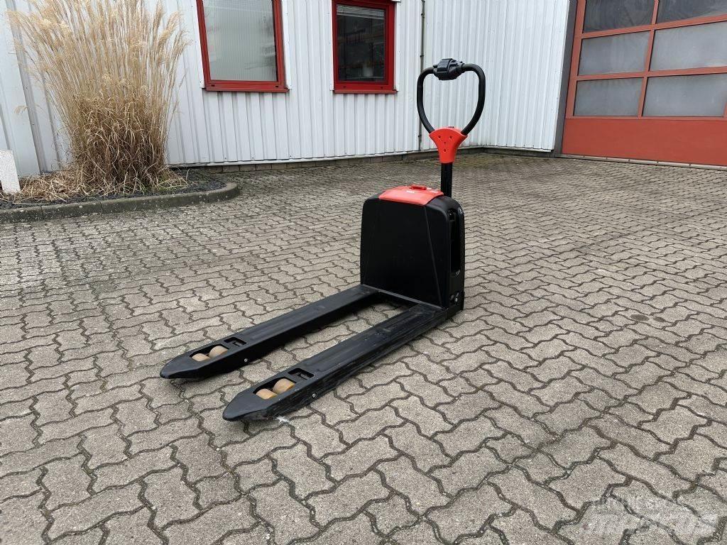 EP F4 Nisko podizni električni viličar