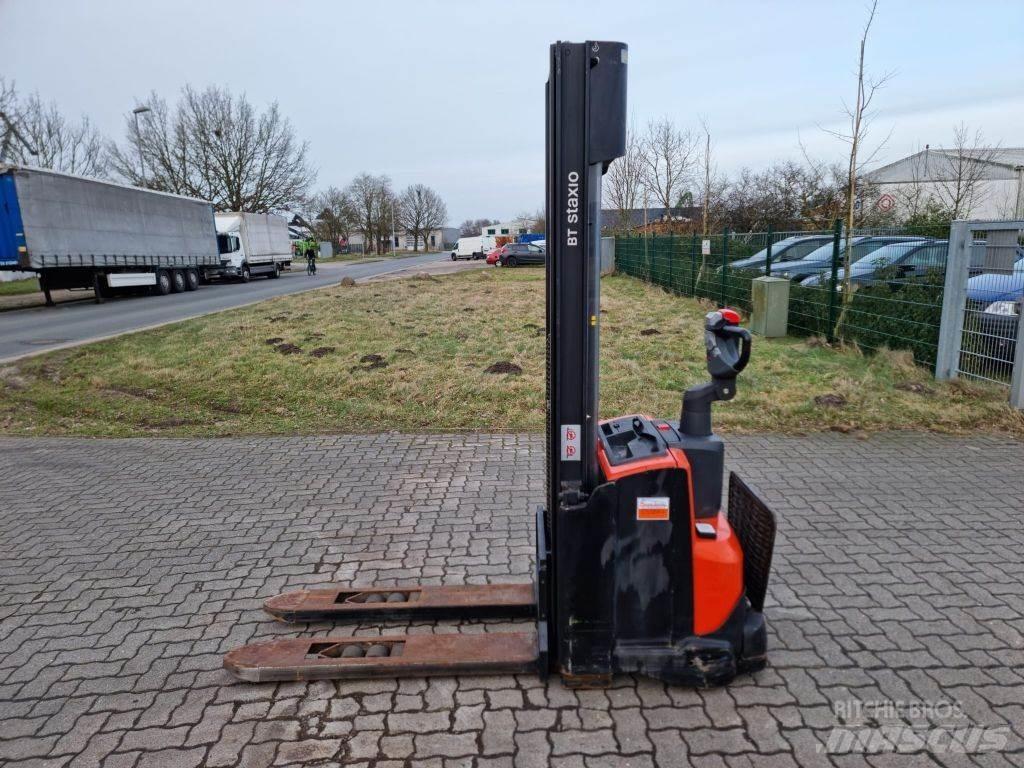 BT SWE120 Ručni električni viličar