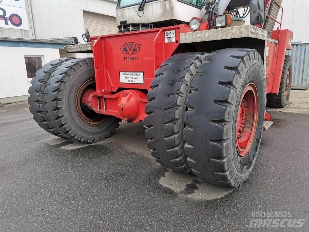 CVS Ferrari F328PB Dohvatni viličari
