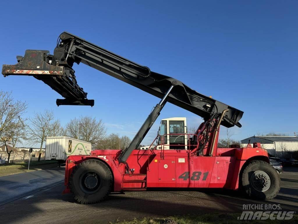 CVS Ferrari F481 Dohvatni viličari