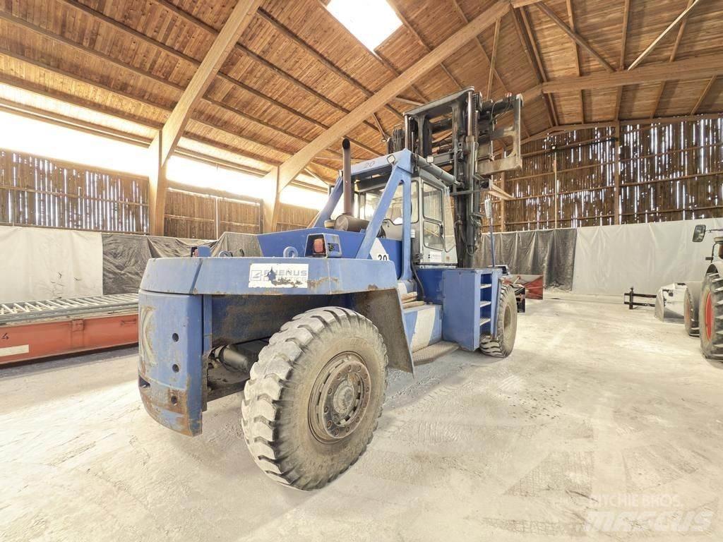 Kalmar DCD28-1200LB Dizelski viličari