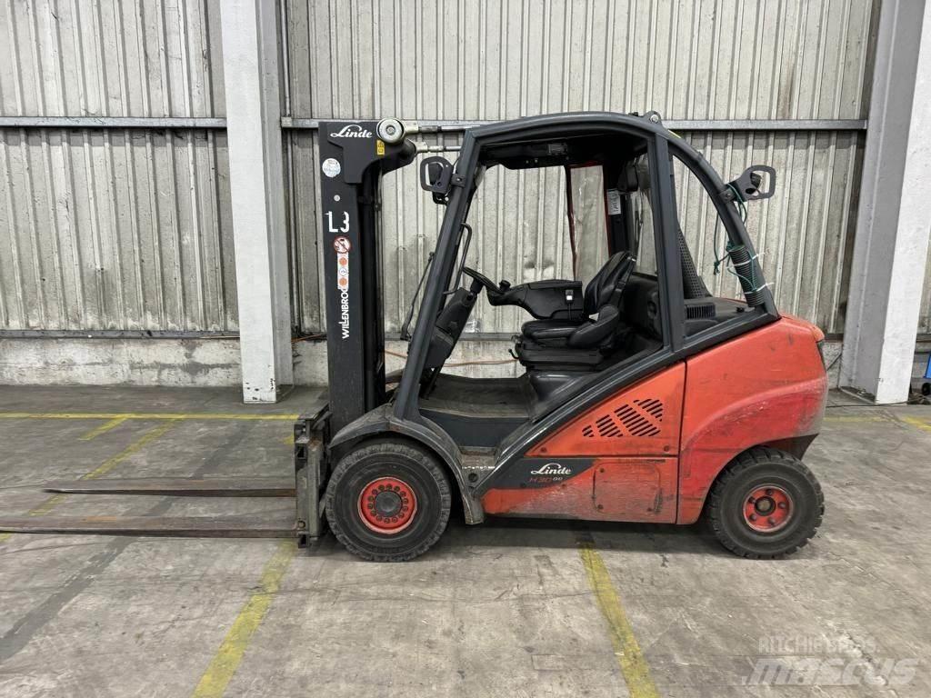 Linde H30D-02 Dizelski viličari