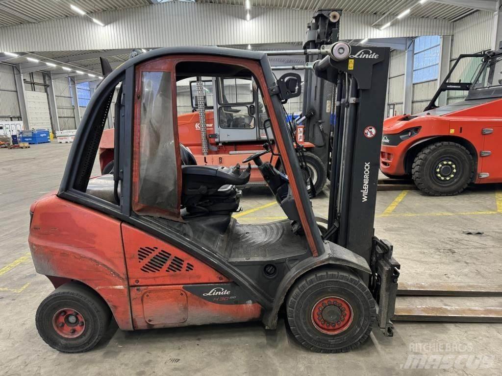 Linde H30D-02 Dizelski viličari