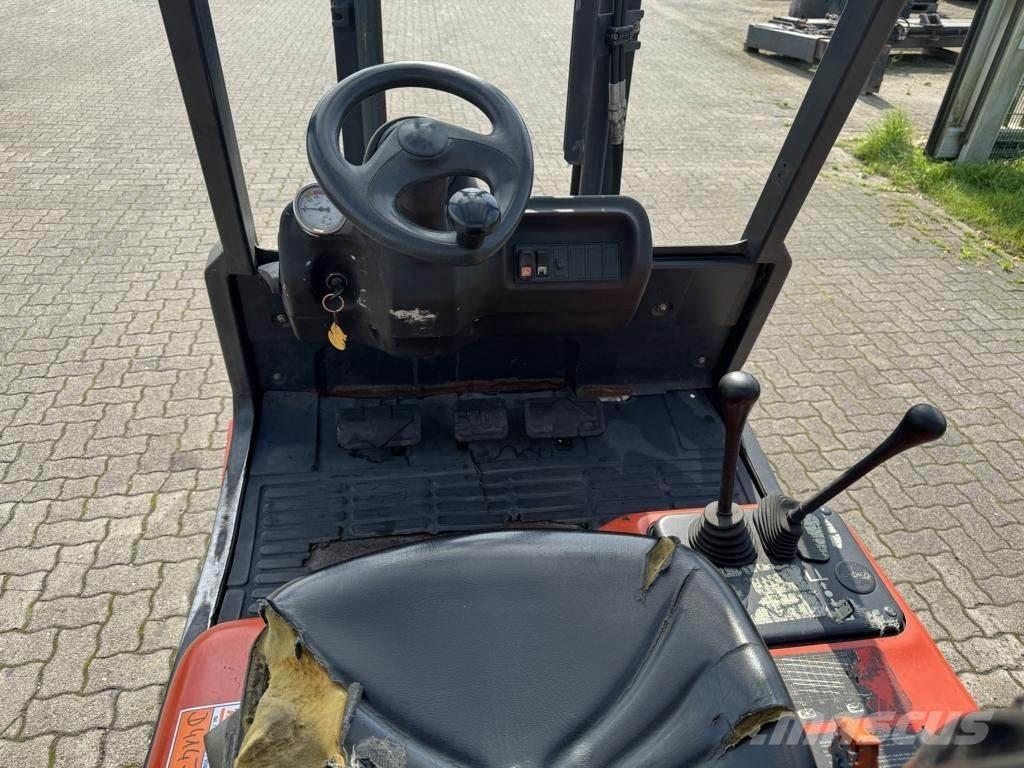 Linde H30D-03 Dizelski viličari