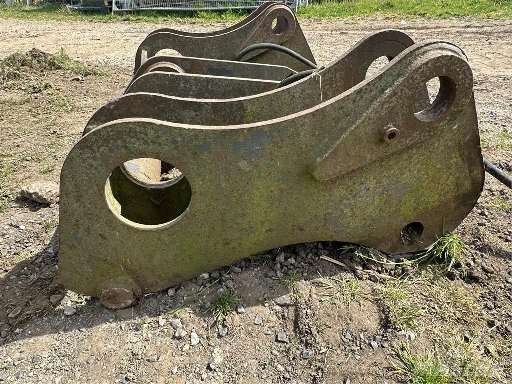 Volvo quick coupler Utovarivači na kotačima
