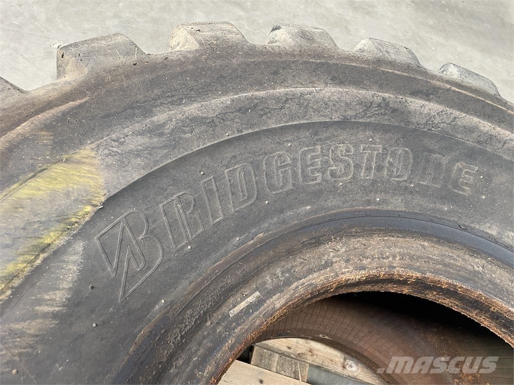  23.5xR25 Bridgestone dæk Gume, kotači i naplatci