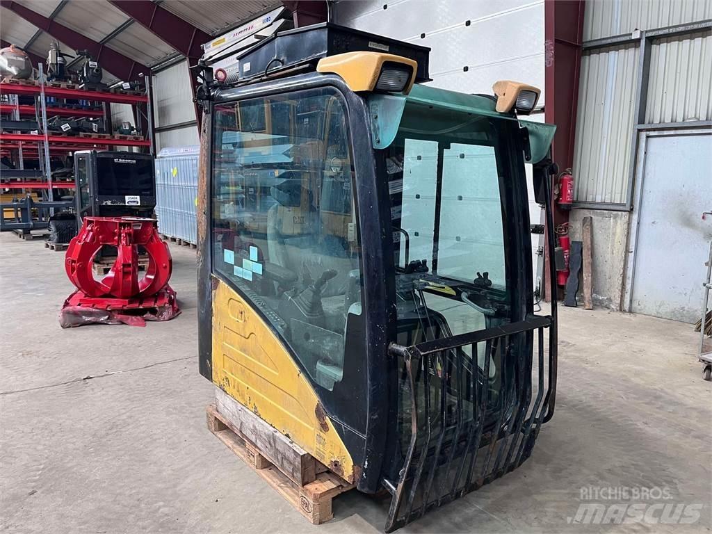 CAT 323D Førerhus Ostale komponente
