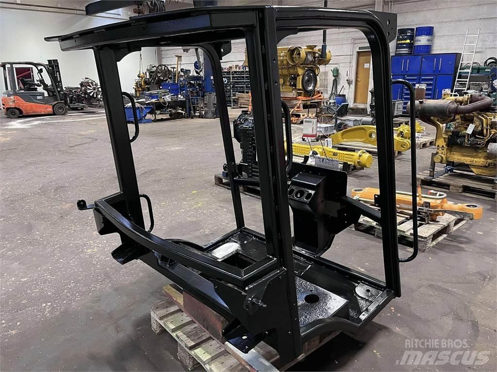CAT 908M Førerhus Ostale komponente