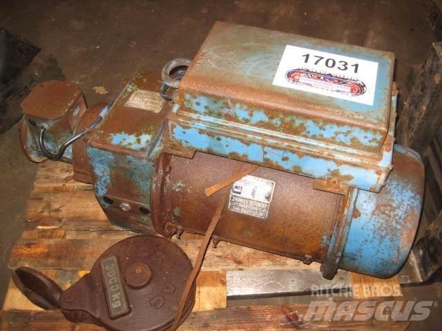Demag spil 3 ton Utovorne dizalice, vitla i dizala za materijal
