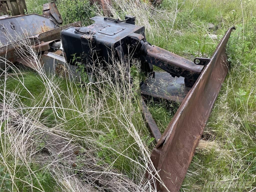  Dozerblad ex. Åkerman H7MB Ostale komponente