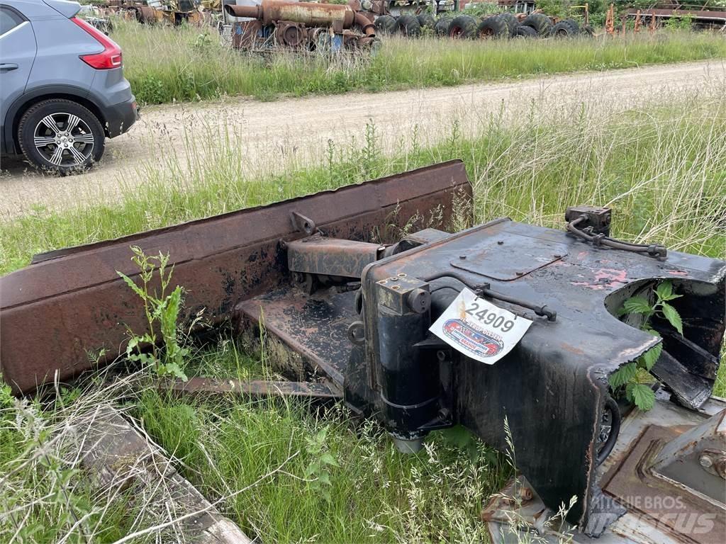  Dozerblad ex. Åkerman H7MB Ostale komponente