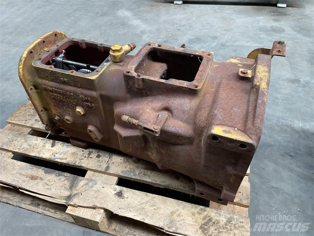  Gearkasse ex. Ford 550 Transmisija