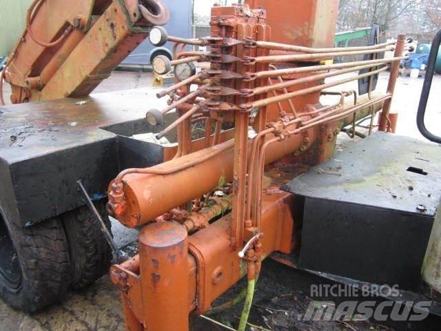 Hiab 1150 Rabljene dizalice za težak teren