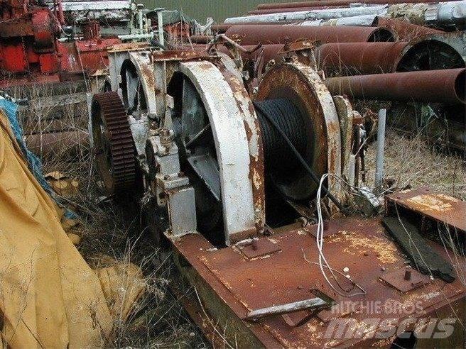  Piloteringsspil 3 tromler Utovorne dizalice, vitla i dizala za materijal