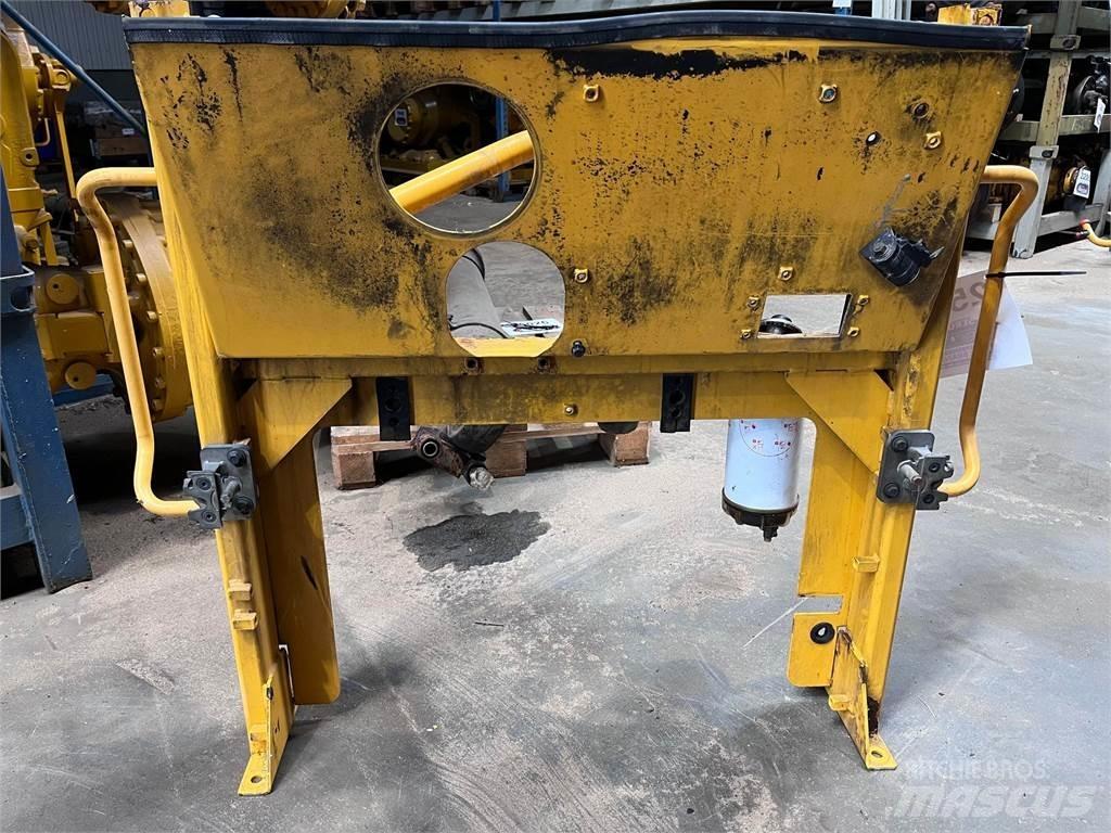  Ramme, Volvo L90E Ostale komponente