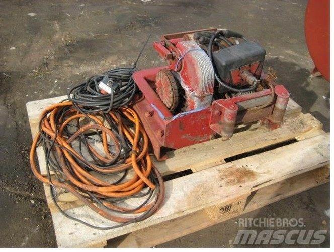  Spil - 24 volt Utovorne dizalice, vitla i dizala za materijal