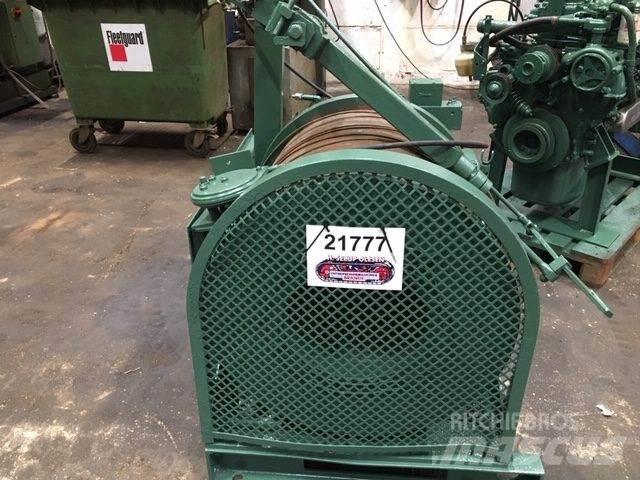  Spil, hydraulisk Utovorne dizalice, vitla i dizala za materijal