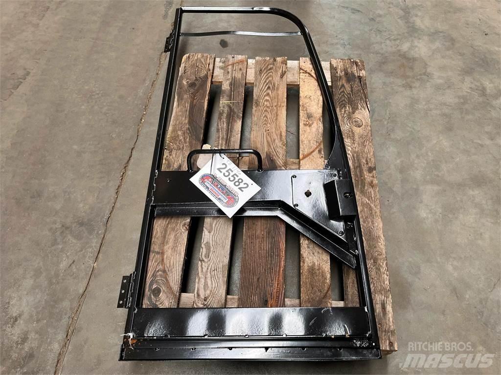 Takeuchi TB1140 dørramme Ostale komponente
