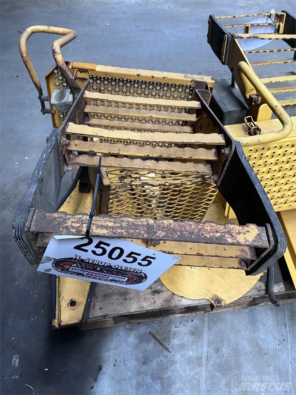  Trappe, Volvo L90E Ostale komponente