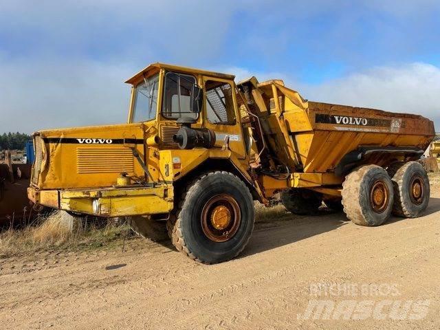 Volvo A25 dumper til ophug Demperi za gradilišta