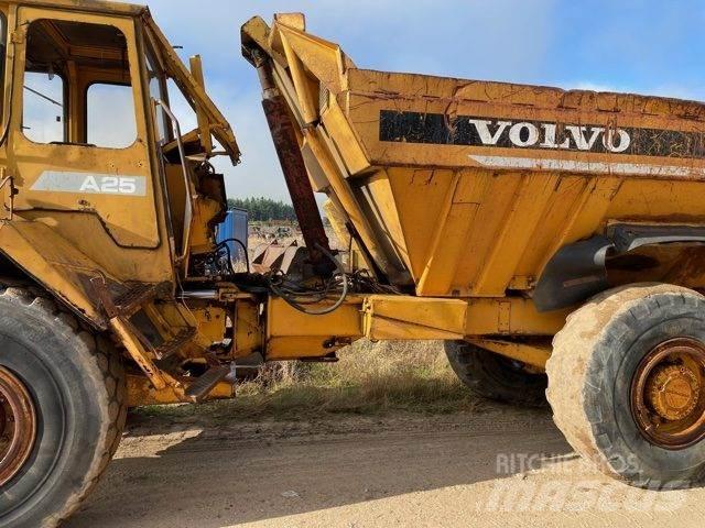 Volvo A25 dumper til ophug Demperi za gradilišta
