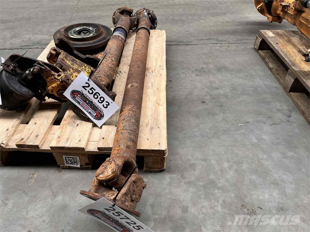 Volvo A25C 6x6 kardan Ostale komponente