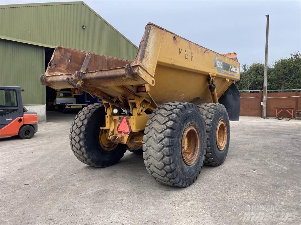 Volvo A25C dumpervogn 6x6 Demperi za gradilišta