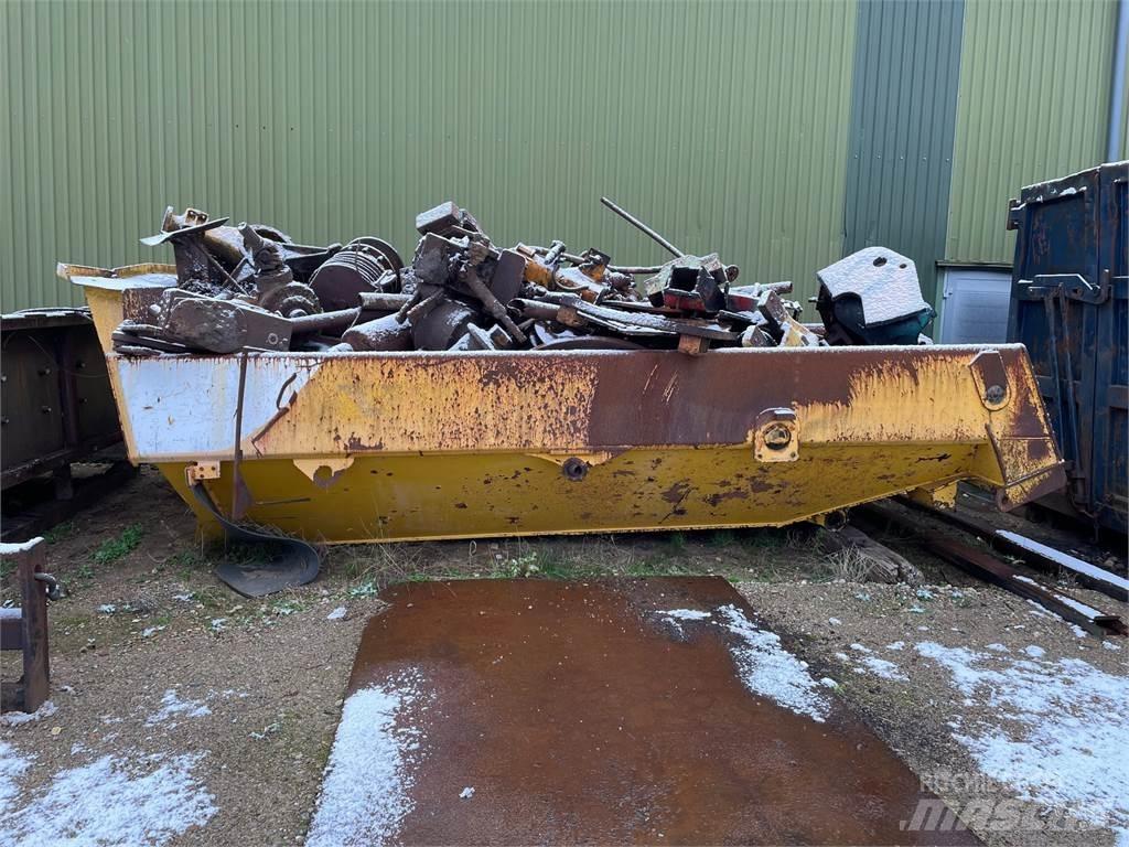 Volvo A25D dumperkasse Demperi za gradilišta