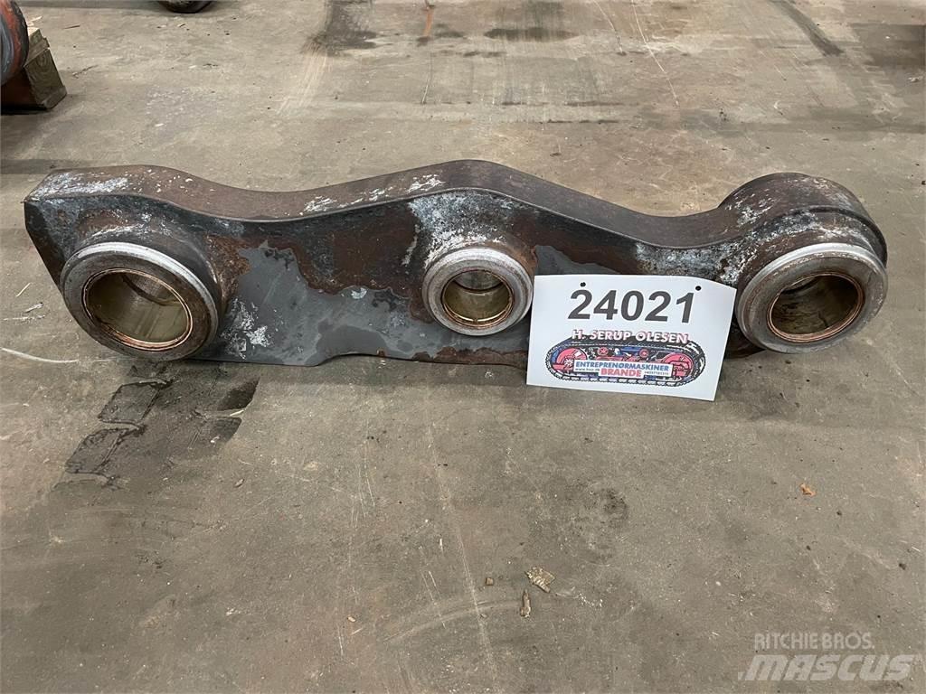 Volvo L120E Link Arm Ostale komponente