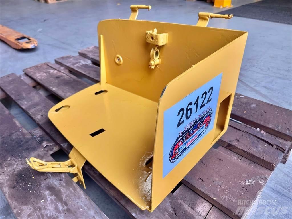 Volvo L120F batterikasse Ostale komponente