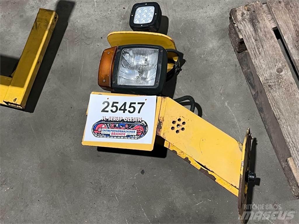 Volvo L120F frontlygte Elektronika