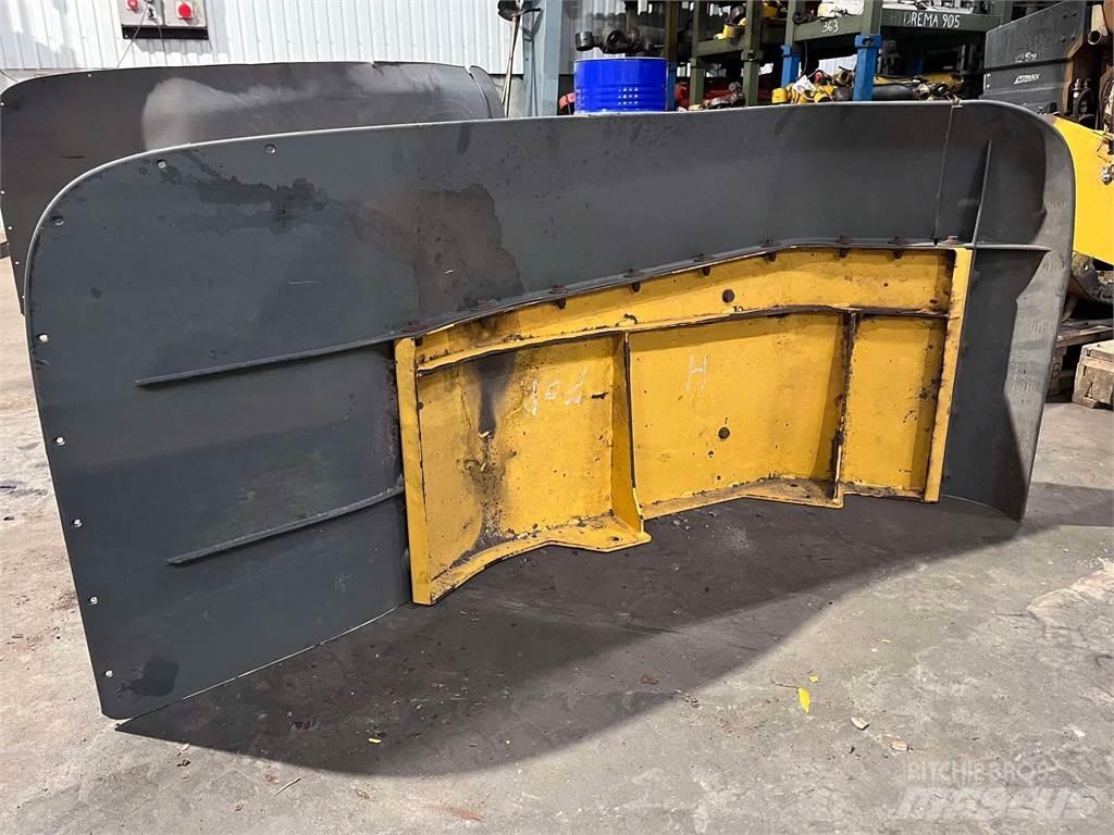 Volvo L120F frontskærm Ostale komponente