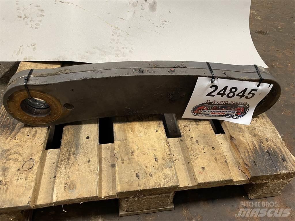 Volvo L120F Link Arm Ostale komponente