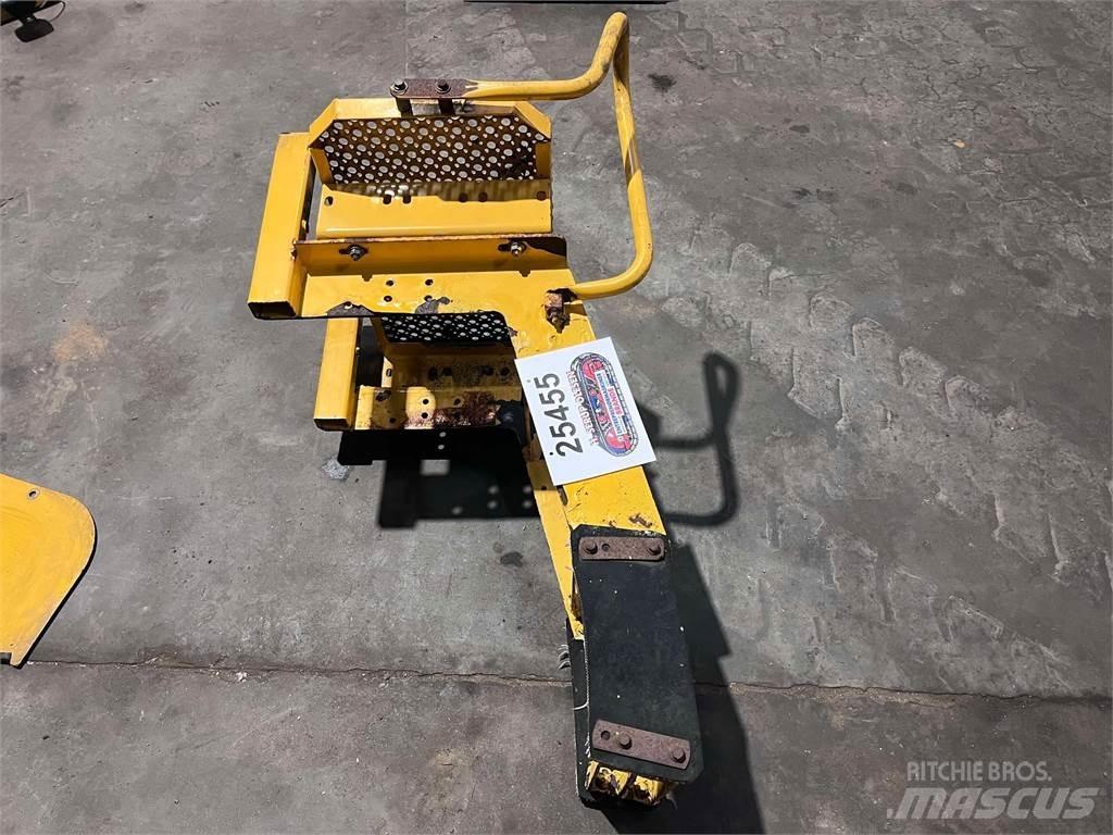 Volvo L120F trinbræt Ostale komponente
