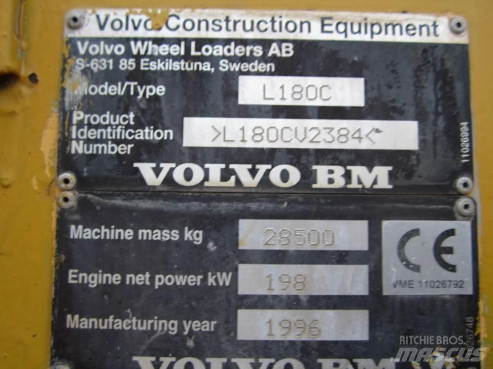 Volvo L180C til ophug Utovarivači na kotačima