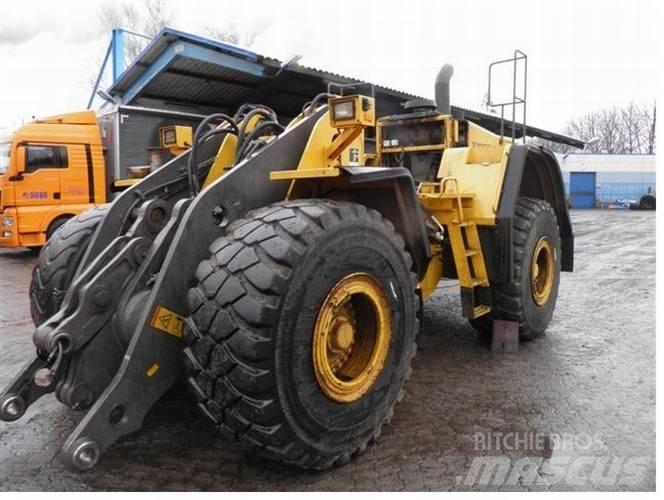 Volvo L180E til ophug Utovarivači na kotačima