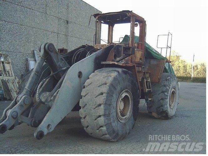 Volvo L220E til ophug Utovarivači na kotačima