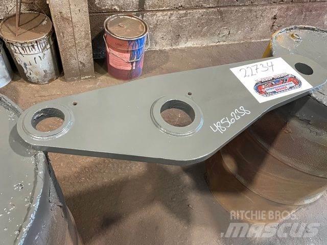 Volvo L90B Link Arm Ostale komponente