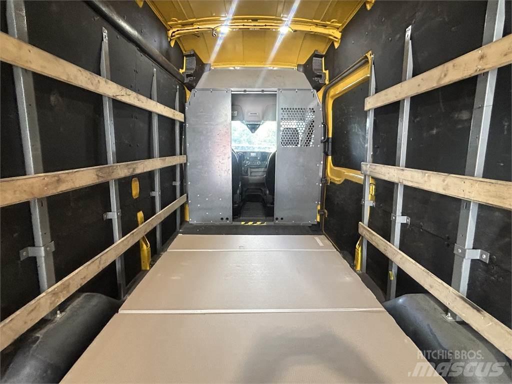 Ford Transit 250 Kiperi