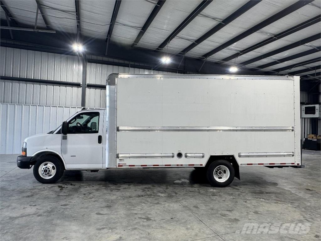 GMC G33903 Sanduk kamioni