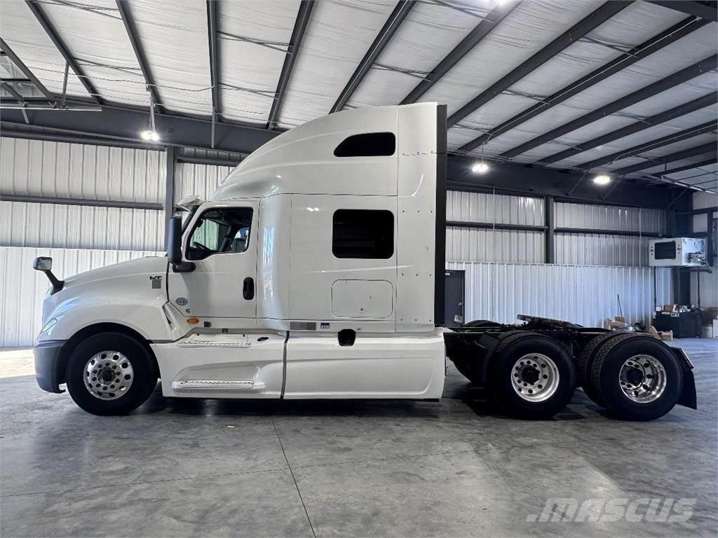 International LT625 Traktorske jedinice