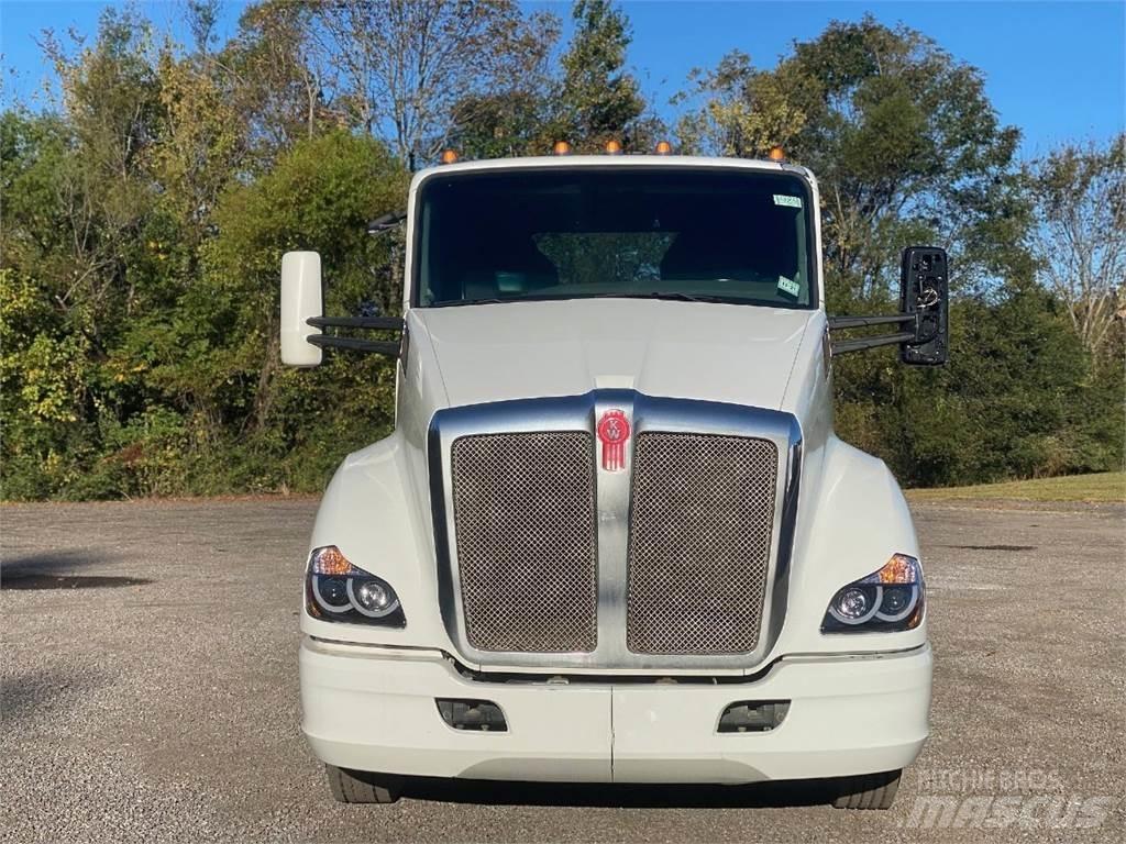 Kenworth T680 Traktorske jedinice