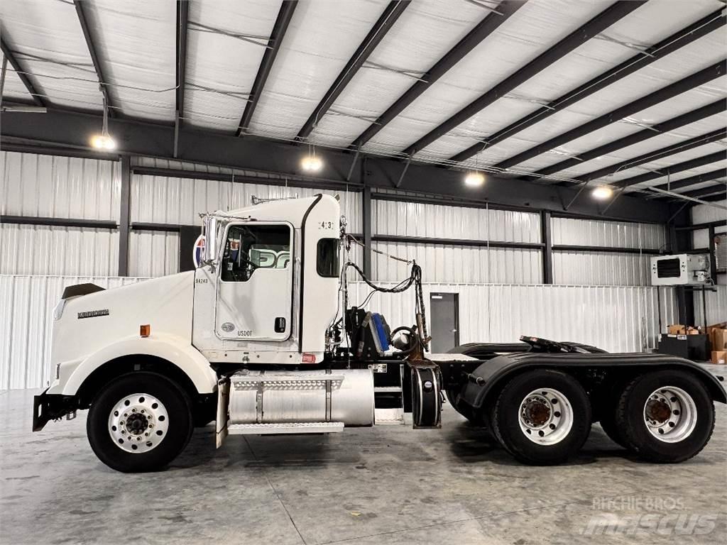 Kenworth T800 Traktorske jedinice